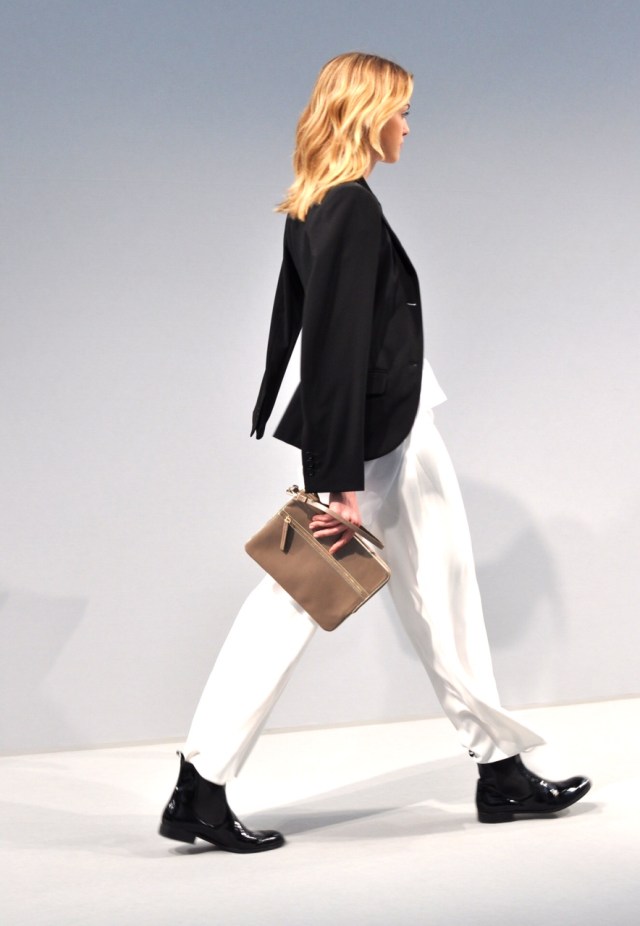 Agnes b-Automne hiver 13-14 Fashion Show 2