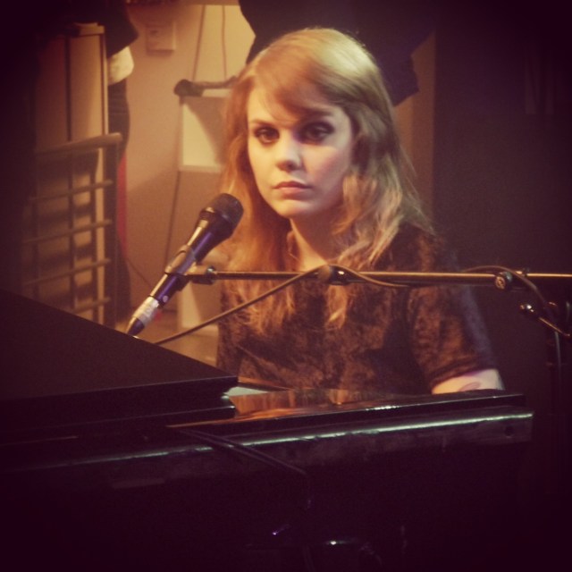 Coeur de Pirate x 3 Suisses-Showcase à La Cigale