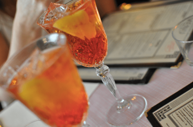 Restaurant Maison Mère-4 Rue de Navarin 75009 Paris