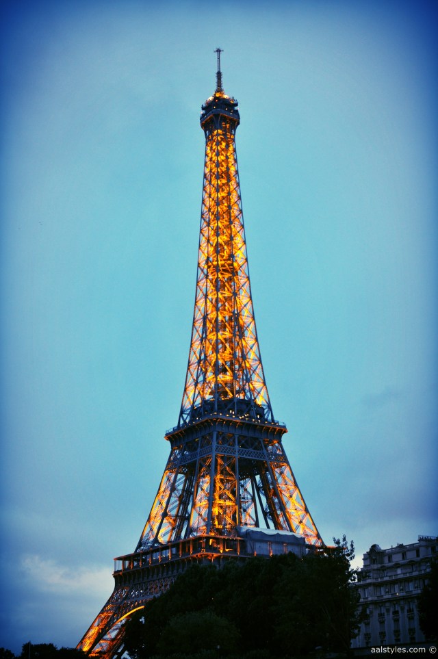 Maxim's-Bateau Ivre Tour Eiffel
