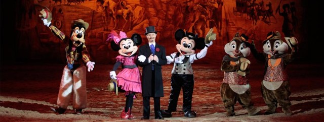 Wild West Show-Disney Village