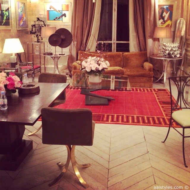 Roger Vivier-Rue du Faubourg Saint-Honoré