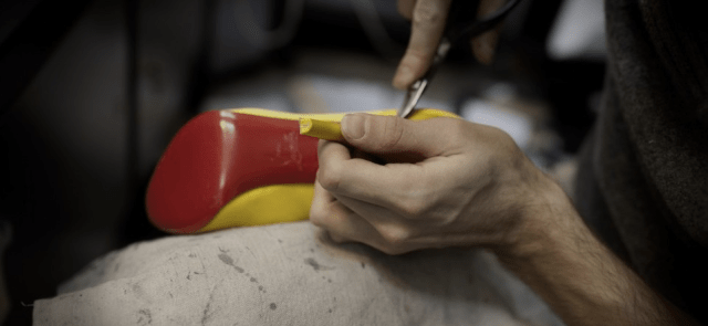 Minuit moins 7-Louboutin-Cordonnerie artisanale Paris-2