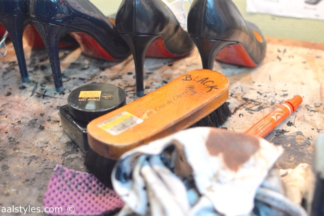 Louboutin-Minuit moins 7-Paris-6