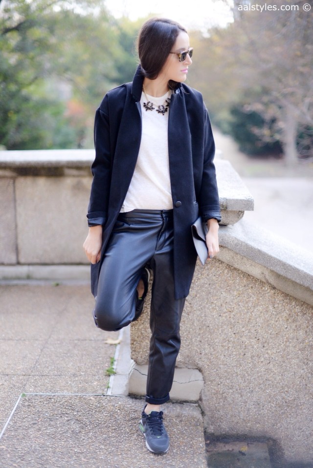 Boyfriend Coat-Black-4