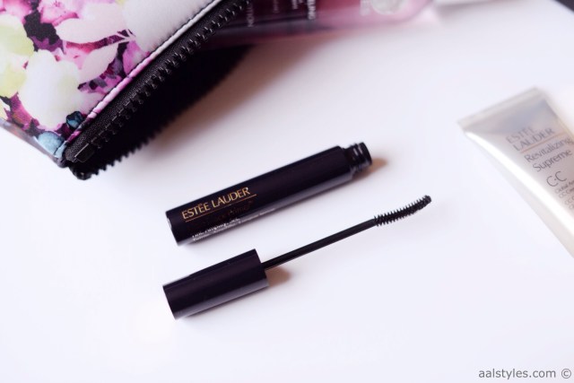 Trousse de beauté pour aller au sport-3-Little Black Primer Estée Lauder