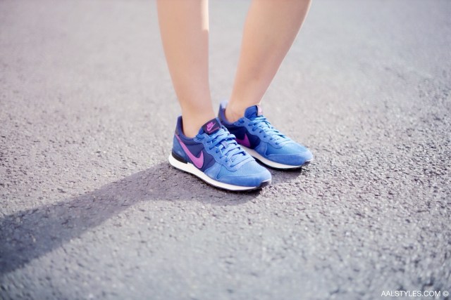 Nike - INTERNATIONALIST - dark royal blue purple-2