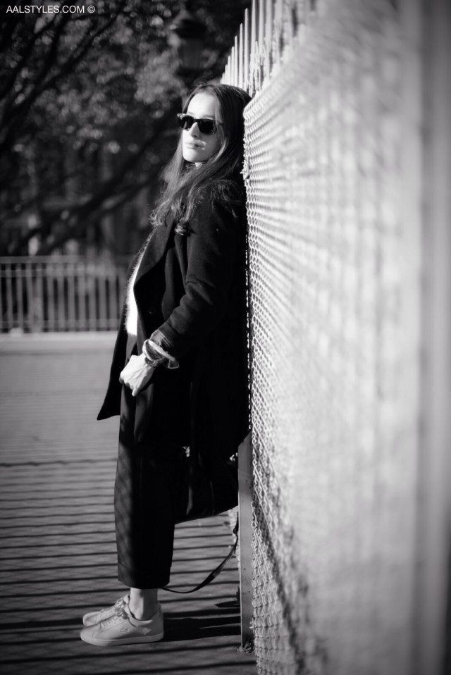 Lacoste-Sneakers basses straightset en nubuck premium et suedine-Manteau Balzamik-2