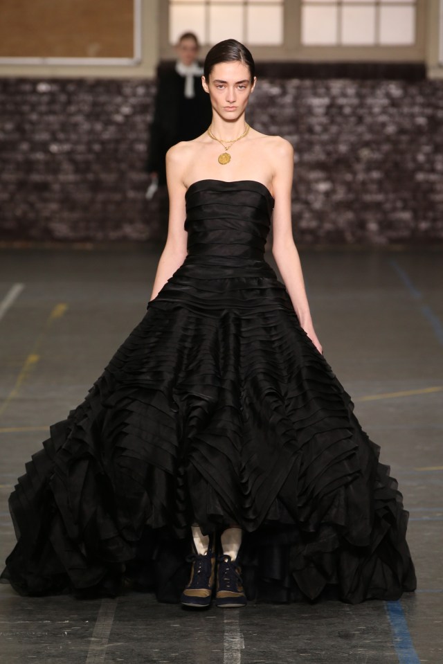 John Galliano-FW16-Fashion Week-Lycée Carnot-5